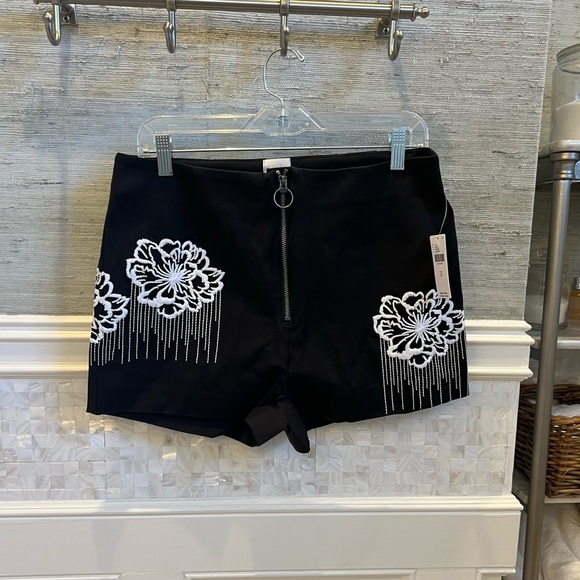 NWT new Anthropologie Maeve embellished micro shorts 6 black white embroidered - Picture 3 of 17